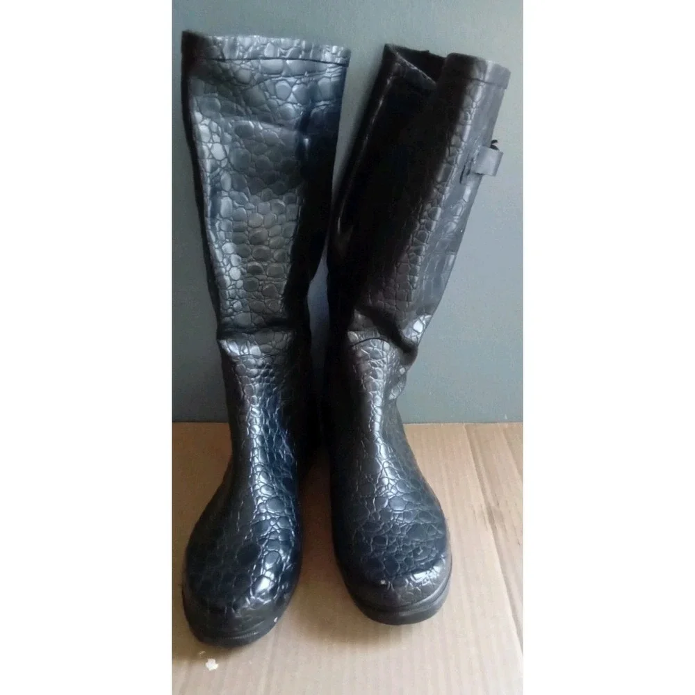 Black Croc‎ Embossed Rain Boots with Apple Charm Gold Buckle Accent